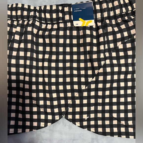 Old Navy Size:2X Women Active  Stretch  Athletic Shorts Black/White 3” Inseam - Picture 8 of 10